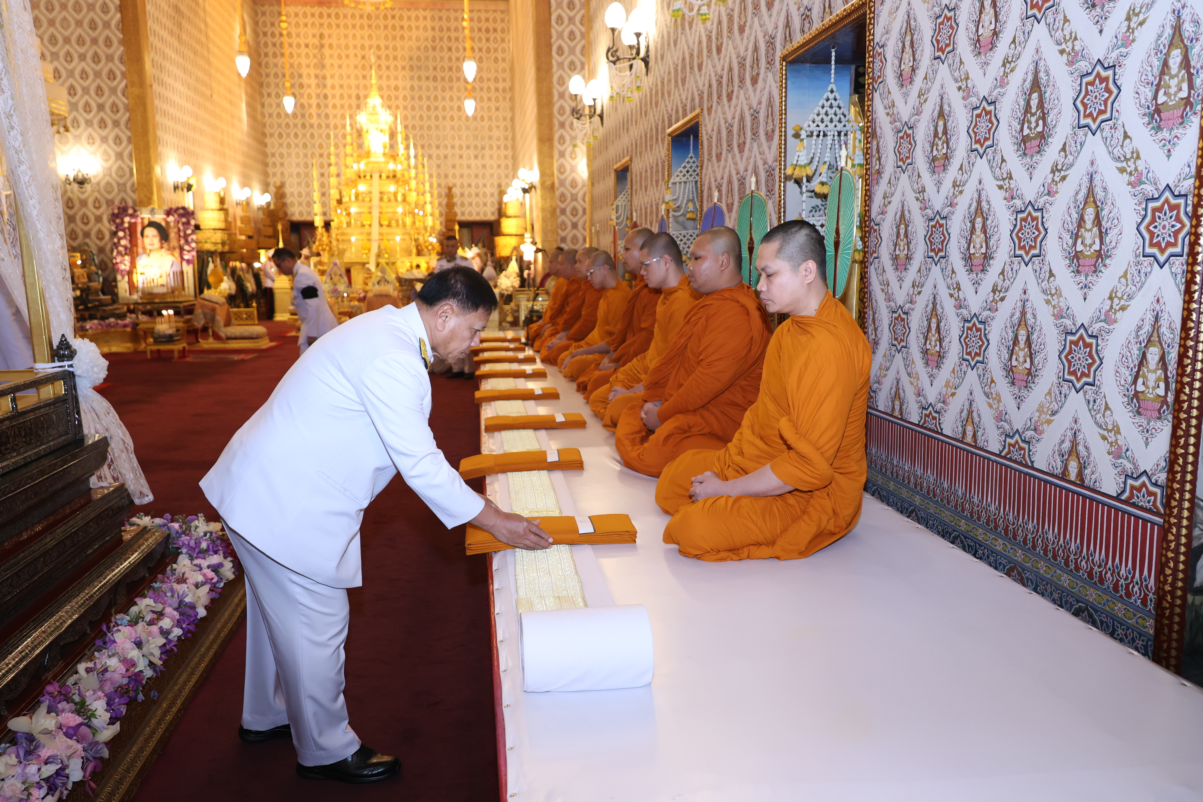 title - สำนักงานการปฏิรูปที่ดินเพื่อเกษตรกรรม รับพระราชทานพระบรมราชานุญาตให้ร่วมเป็นเจ้าภาพบำเพ็ญกุศลถวายพระบรมศพ สมเด็จพระนางเจ้าสิริกิติ์ พระบรมราชินีนาถ พระบรมราชชนนีพันปีหลวง (Re-post)